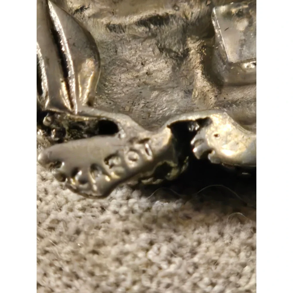 Cabot Vintage Silver Tone Hob Nail Frog Clip On Earrings Vintage